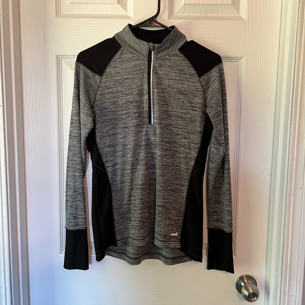 Avia sweatshirt